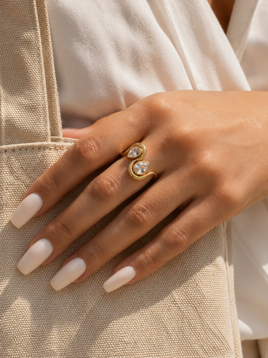 Luna Ring