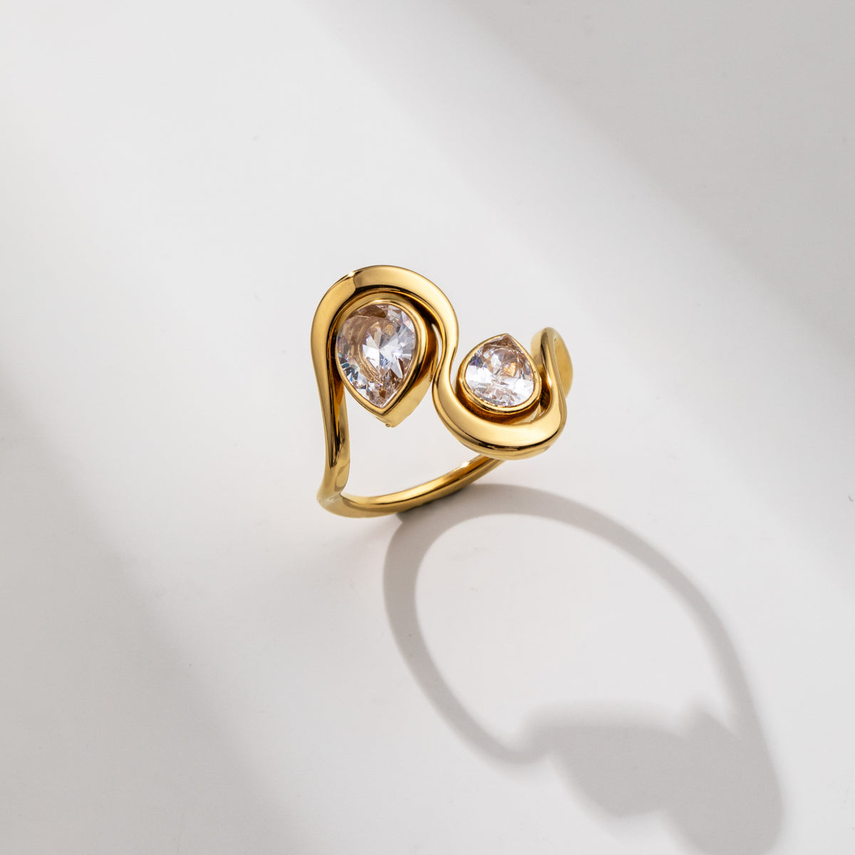 Luna Ring